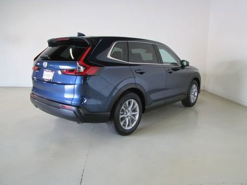 Certified 2025 Honda CR-V EX image 25
