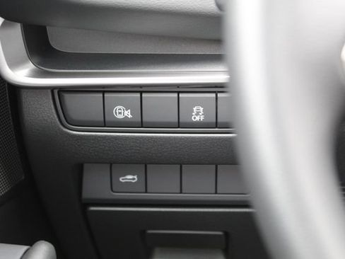 New 2026 MAZDA MAZDA3 s FWD image 18