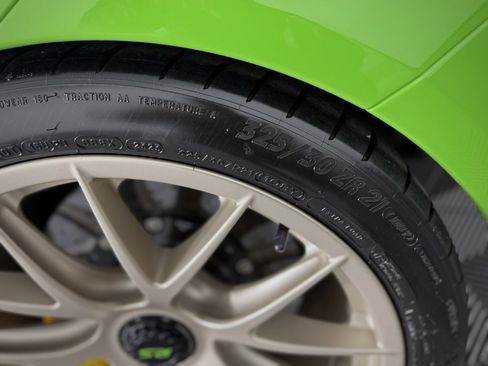 Used 2019 Porsche 911 GT3 RS image 18