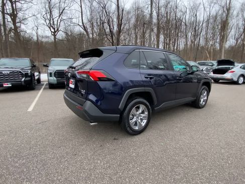 Used 2025 Toyota RAV4 XLE image 11