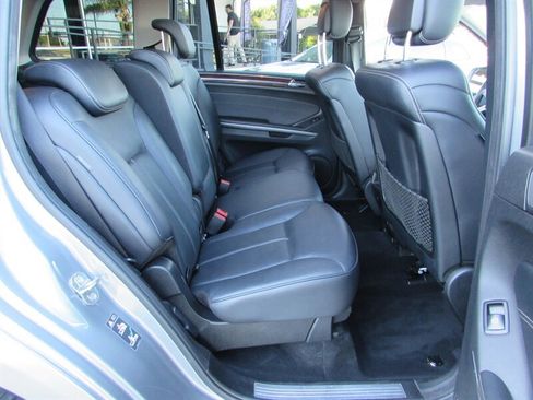 Used 2010 Mercedes-Benz GL 450 4MATIC image 29