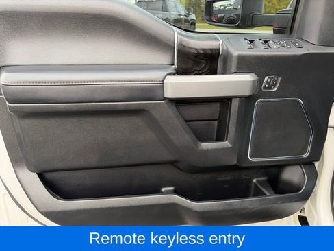 Used 2019 Ford F250 Platinum w/ Platinum Ultimate Package AWD/4WD image 17