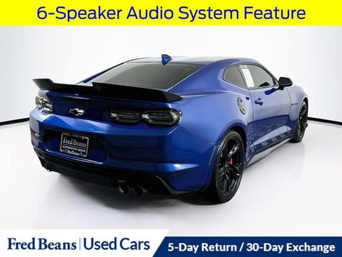Used 2020 Chevrolet Camaro SS RWD image 9