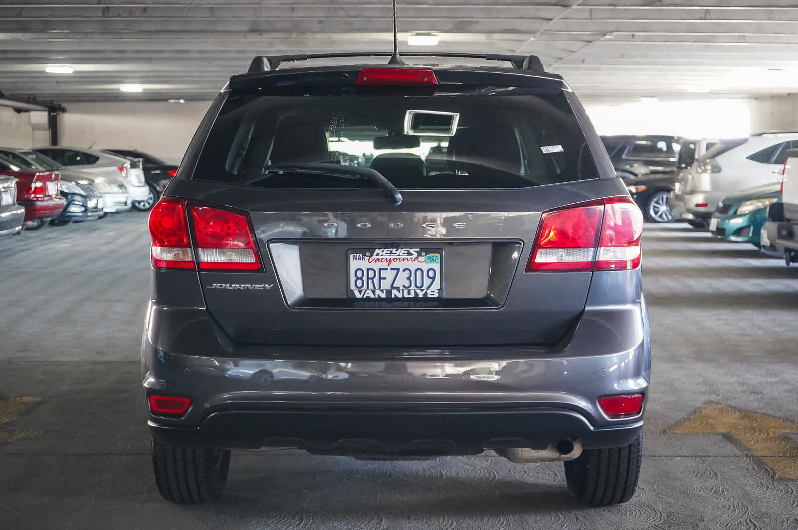 Used 2019 Dodge Journey SE w/ Premium Group FWD image 5