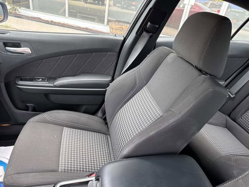 Used 2023 Dodge Charger SXT image 14