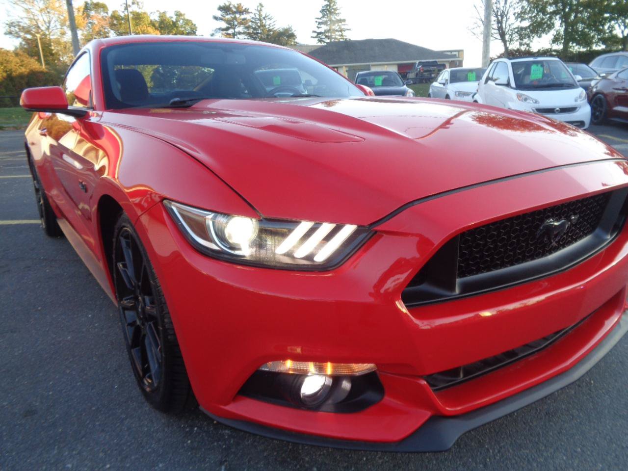 Used 2016 Ford Mustang GT w/ Black Accent Package RWD image 15