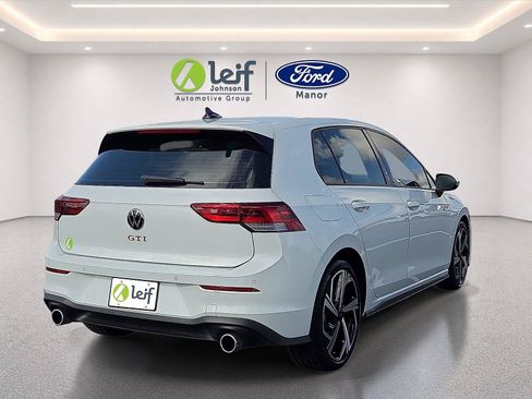 Used 2026 Volkswagen GTI SE FWD image 7