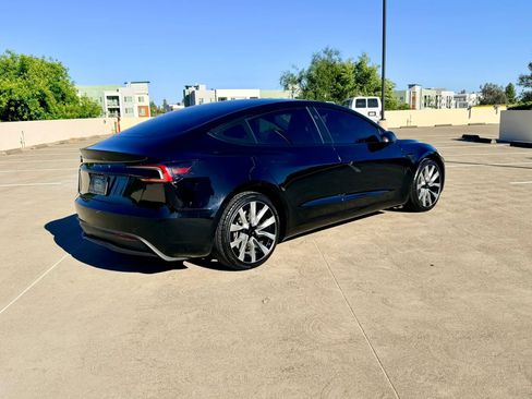 Used 2024 Tesla Model 3 Standard Range RWD image 8