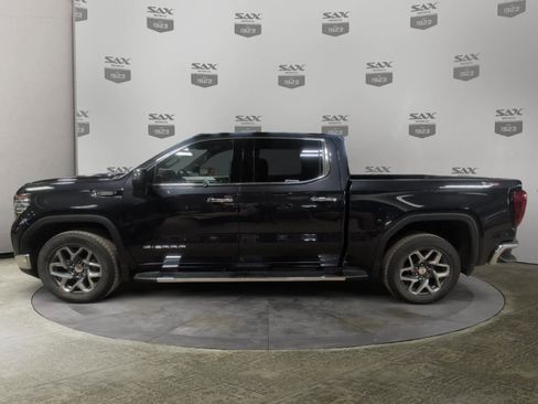 Used 2023 GMC Sierra 1500 SLT w/ SLT Premium Package image 2