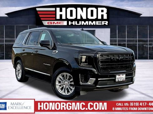 Used 2023 GMC Yukon SLT image 1