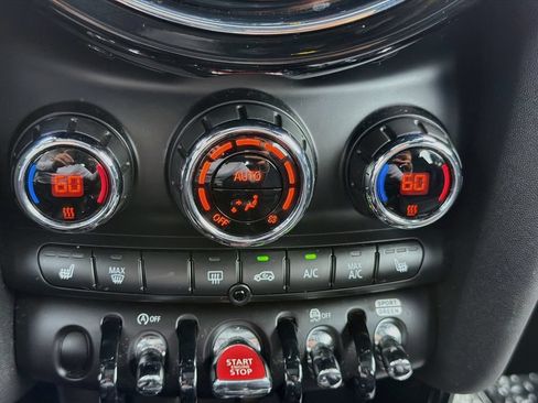 Used 2022 MINI Cooper S w/ Premium Package FWD image 33