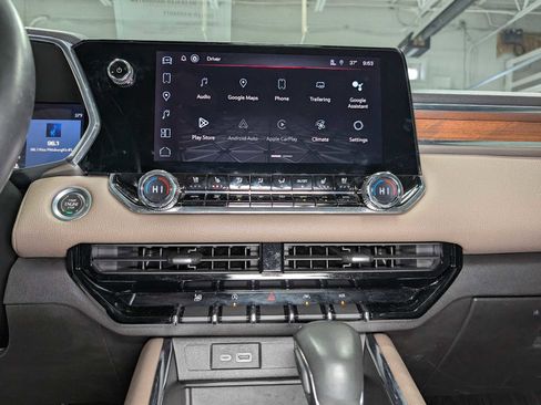 Certified 2023 GMC Canyon Denali image 36