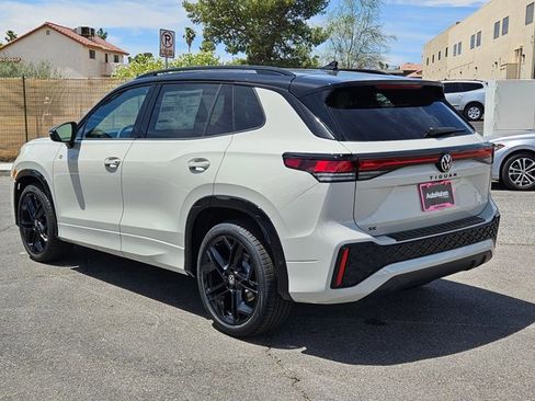 New 2026 Volkswagen Tiguan SE R-Line FWD image 7
