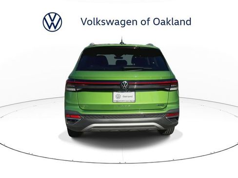 New 2026 Volkswagen Taos SEL AWD/4WD image 7