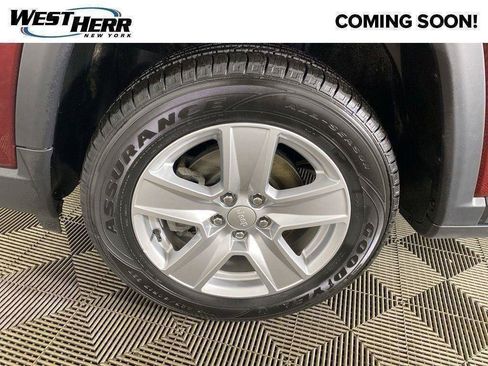 Used 2022 Jeep Compass Latitude w/ Convenience Group AWD/4WD image 54