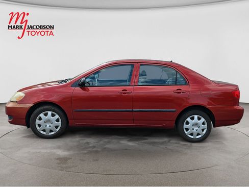 Used 2005 Toyota Corolla CE FWD image 9