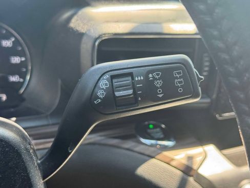 Used 2020 Ford Explorer Limited AWD/4WD image 24