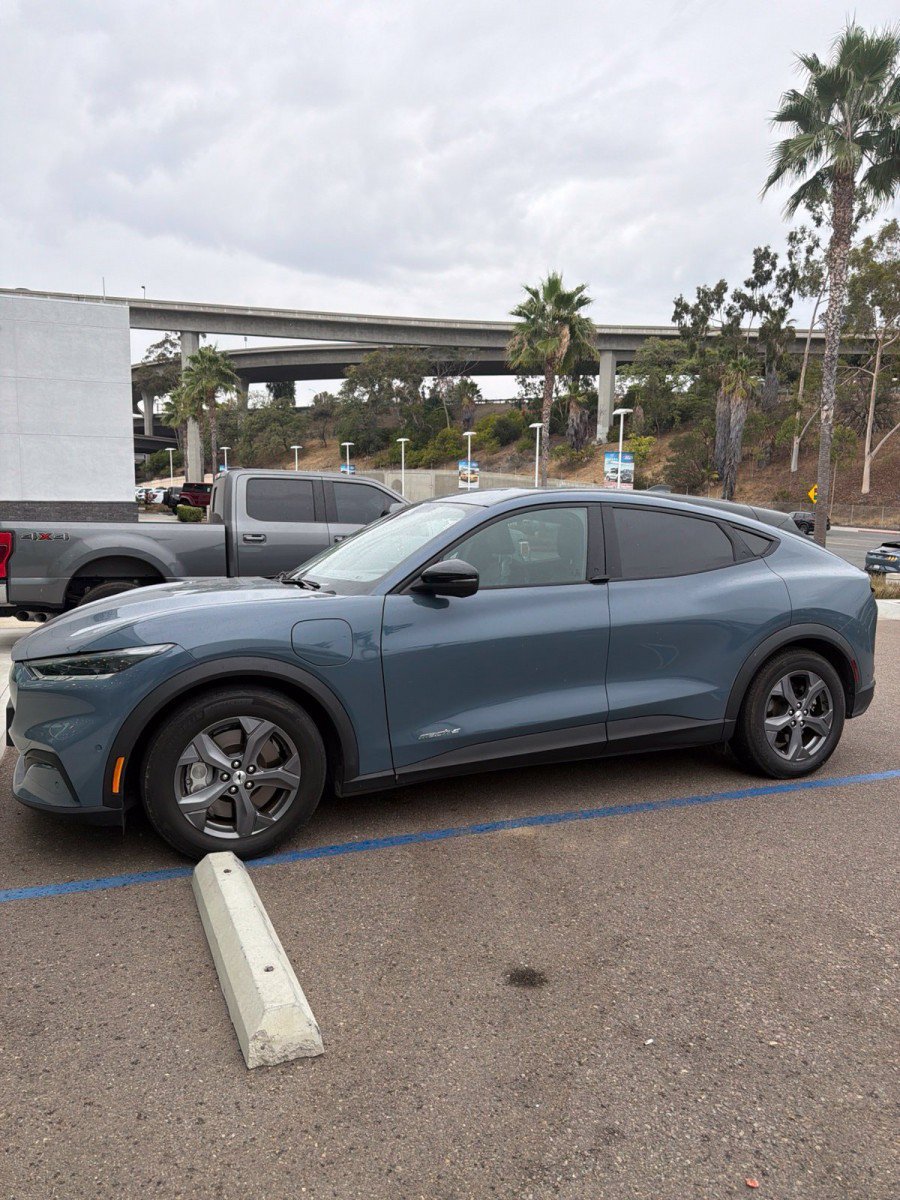 Certified 2023 Ford Mustang Mach-E Select RWD image 2