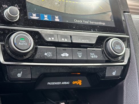 Used 2019 Honda Civic EX image 18