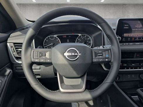 New 2026 Nissan Rogue SV FWD image 21