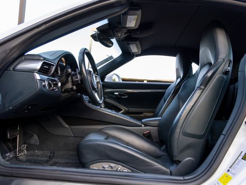 Used 2017 Porsche 911 Carrera 4S image 24