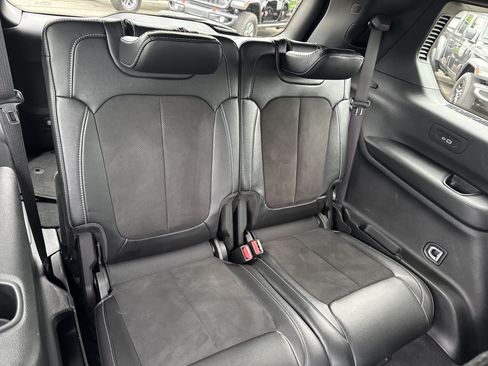 Used 2024 Jeep Grand Cherokee L Laredo AWD/4WD image 17