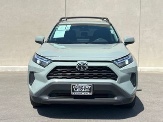 Used 2022 Toyota RAV4 XLE w/ Convenience Package AWD/4WD video 3