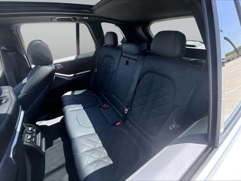 Used 2024 BMW X5 sDrive40i w/ Premium Package RWD image 19