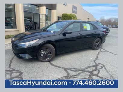 Used 2023 Hyundai Elantra SEL w/ Preferred Accessory Package