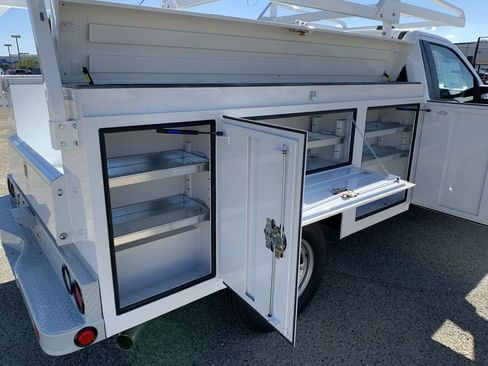 New 2026 Ford F250 XL w/ XL Chrome Package image 42