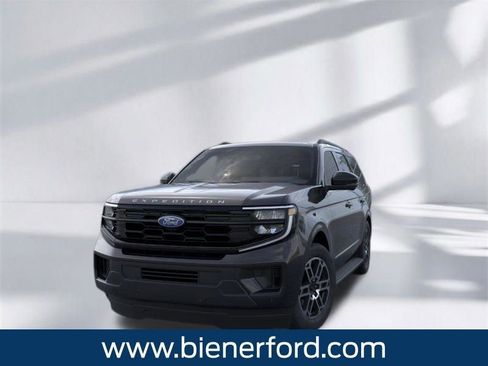 New 2026 Ford Expedition Active AWD/4WD image 2