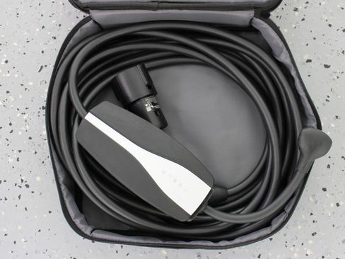 Used 2021 Tesla Model 3 Standard Range Plus RWD image 87