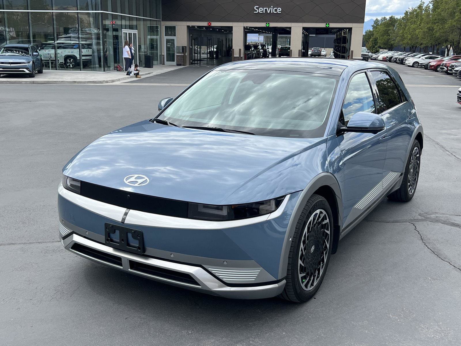 Certified 2023 Hyundai Ioniq 5 Limited AWD/4WD image 12