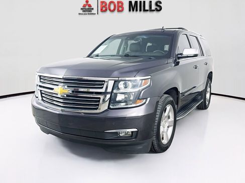 Used 2018 Chevrolet Tahoe Premier AWD/4WD image 3