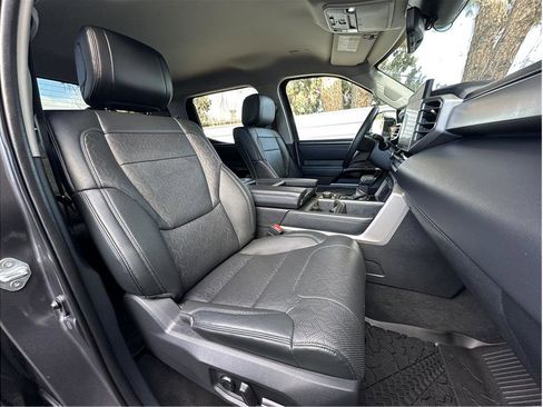 Used 2022 Toyota Tundra Limited w/ TRD Off-Road Package image 15