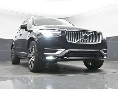 Used 2024 Volvo XC90 B6 Ultimate w/ Lounge Package AWD/4WD image 11