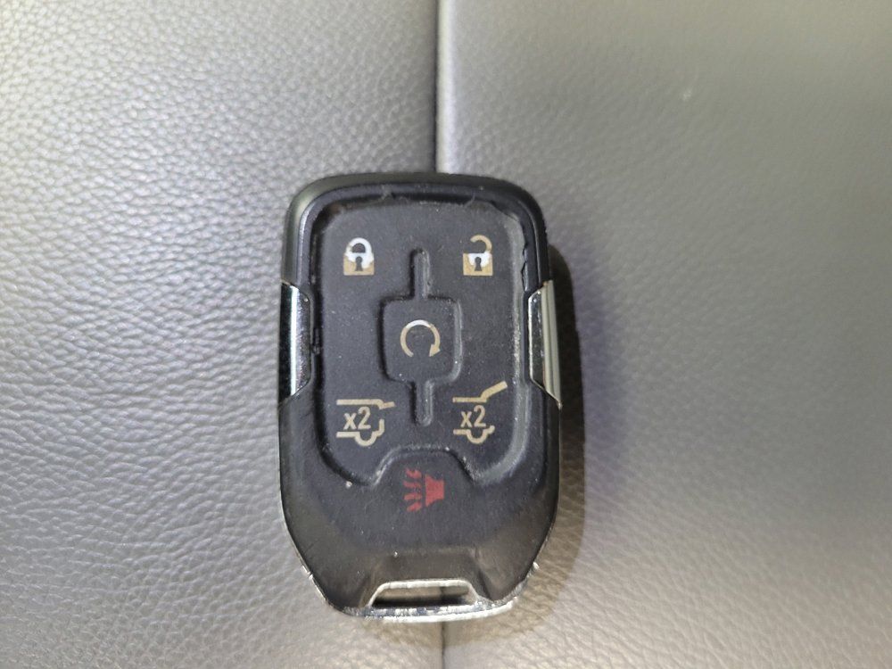 Used 2018 Chevrolet Tahoe LT AWD/4WD image 32