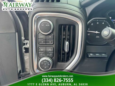 Used 2021 GMC Sierra 2500 Denali w/ Denali Ultimate Package AWD/4WD image 17