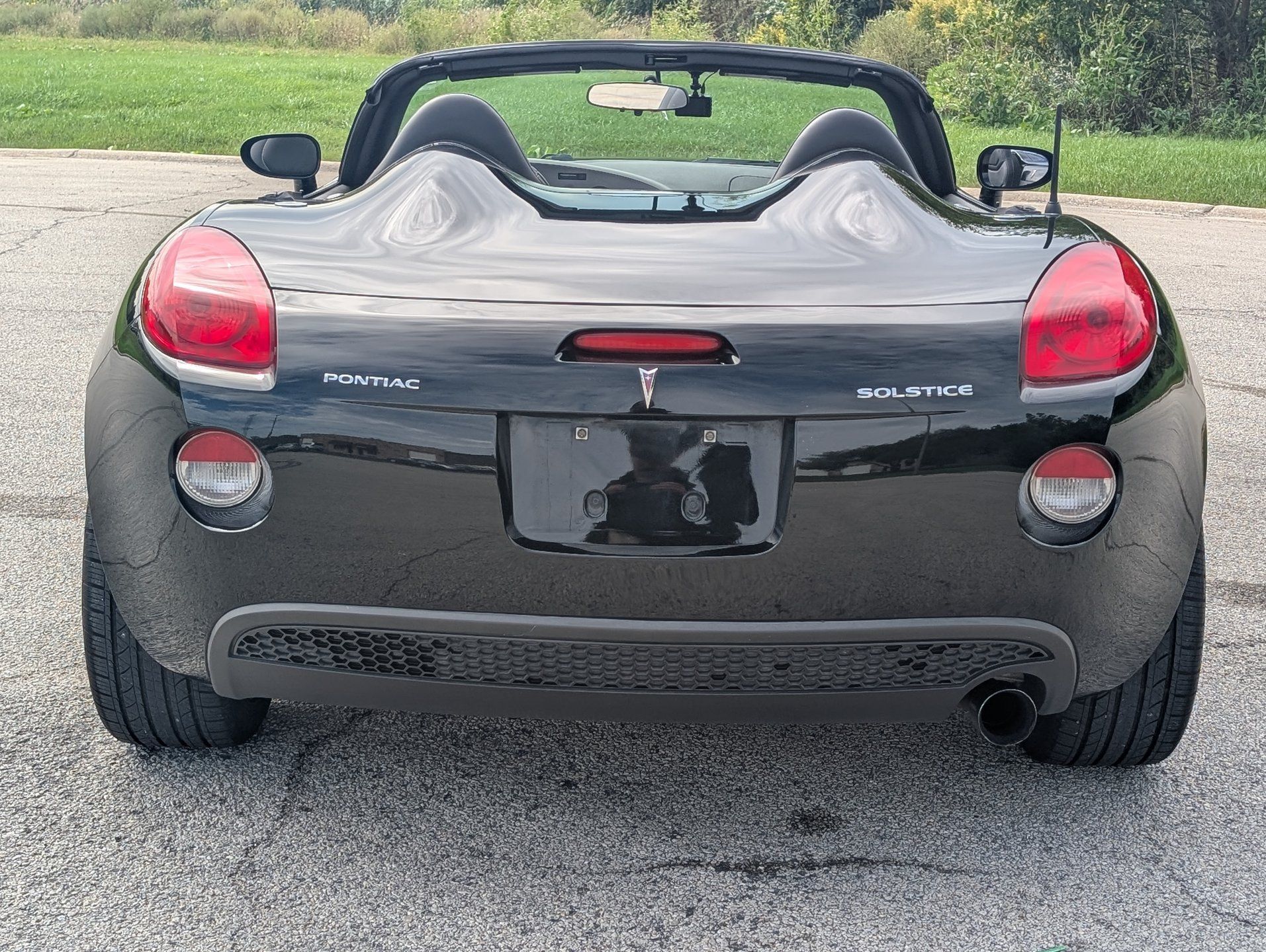 Used 2006 Pontiac Solstice Convertible w/ Premium Package RWD image 33