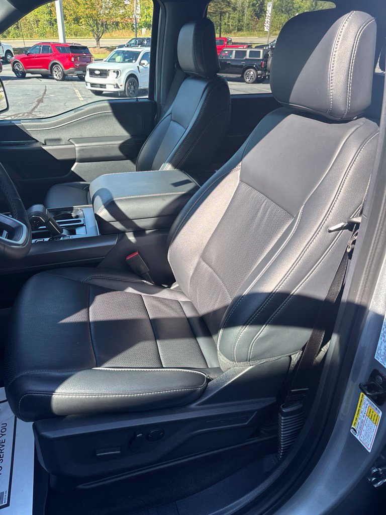 Used 2025 Ford F150 Lariat w/ Bed Utility Package AWD/4WD image 27