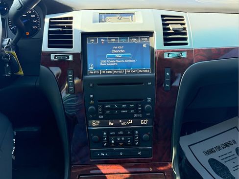 Used 2007 Cadillac Escalade 2WD w/ Information Package image 16