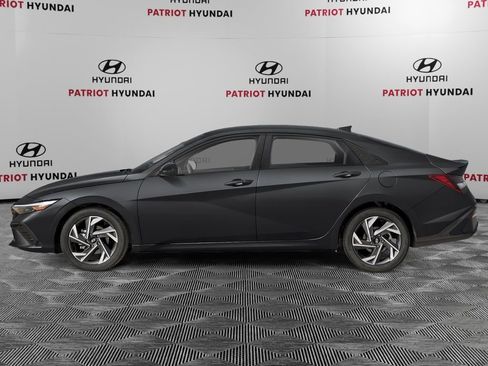 New 2026 Hyundai Elantra Sport FWD image 3