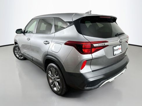 Used 2021 Kia Seltos LX AWD/4WD image 5
