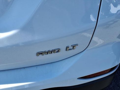 Used 2023 Chevrolet Equinox LT w/ LPO, Floor Liner Package image 28