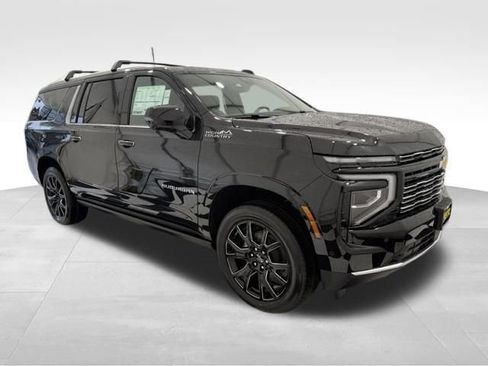 New 2026 Chevrolet Suburban High Country image 9