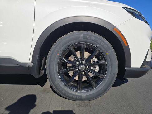 Used 2024 Honda CR-V Sport image 9