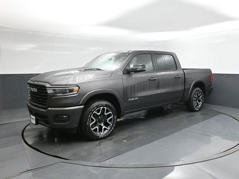New 2026 RAM 1500 Laramie w/ Sport Appearance Package AWD/4WD image 34