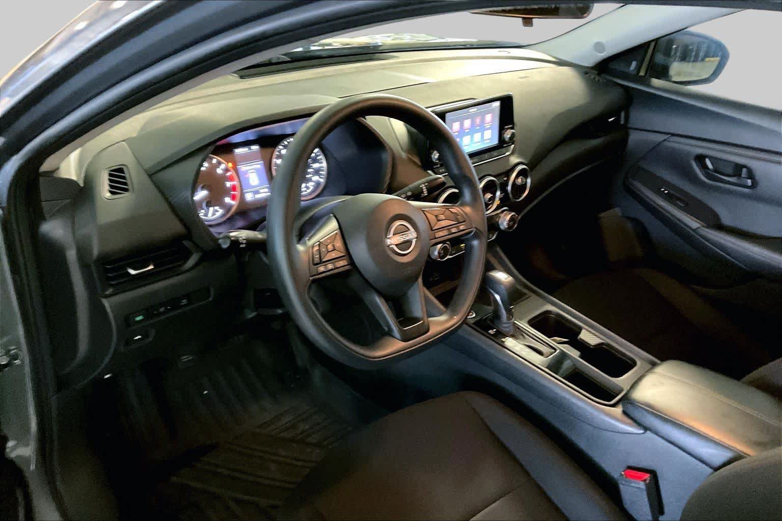 Used 2024 Nissan Sentra S FWD image 15