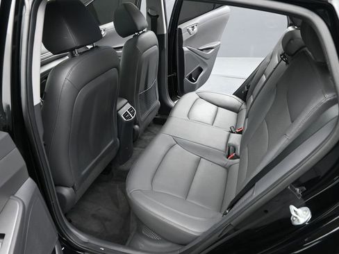 Used 2020 Hyundai Ioniq Limited image 14