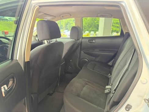 Used 2015 Nissan Rogue S w/ Convenience Package FWD image 20
